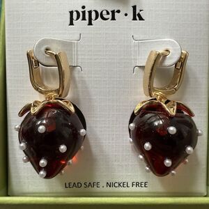 Piper K Strawberry Fruit Earrings Gold tone Faux Pearls New in Gift Box NIB New
